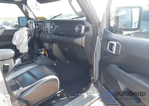 2020 Jeep Wrangler Unlimited Sahara Altitude 4X4 from USA, damaged, VIN 1C4HJXEM0LW323308